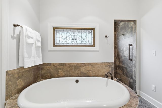 2401 Pennington Bend Rd, Nashville, TN 37214