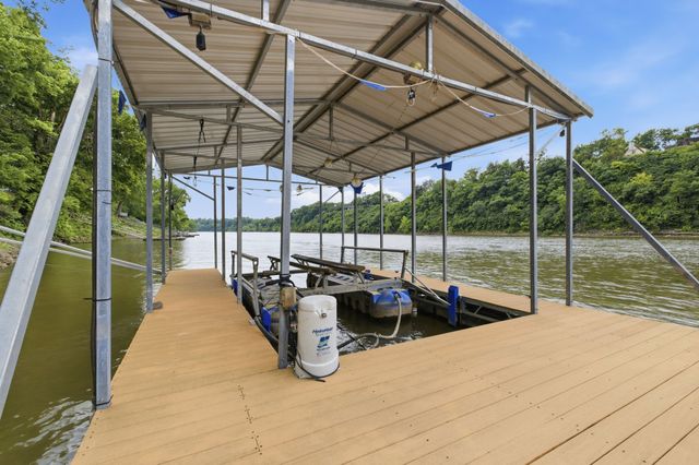 2401 Pennington Bend Rd, Nashville, TN 37214