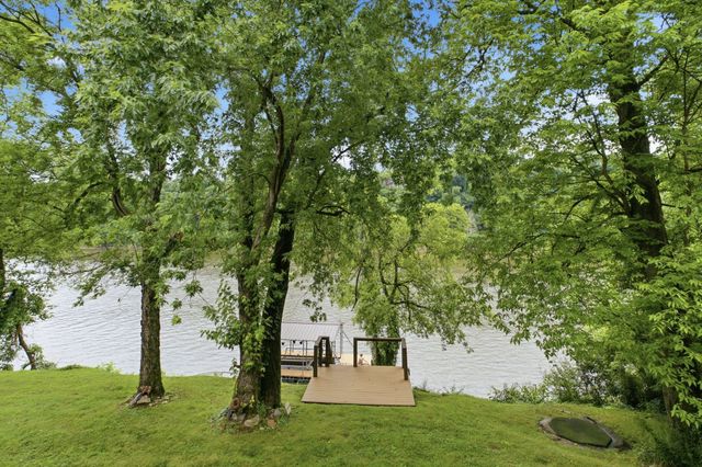 2401 Pennington Bend Rd, Nashville, TN 37214