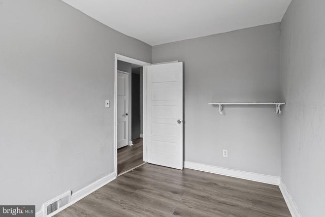 38 HILLVALE RD, Baltimore, MD 21229