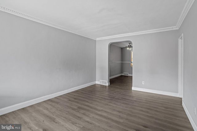 38 HILLVALE RD, Baltimore, MD 21229