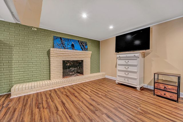 17 Valley View RD, Hardy, VA 24101