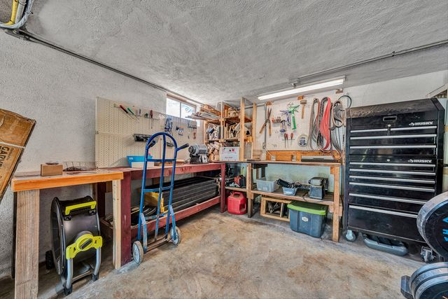 17 Valley View RD, Hardy, VA 24101