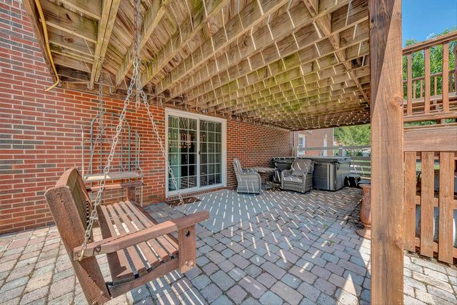 17 Valley View RD, Hardy, VA 24101