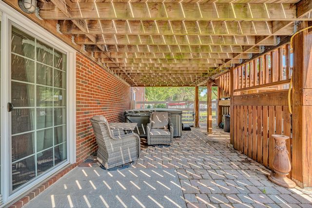 17 Valley View RD, Hardy, VA 24101