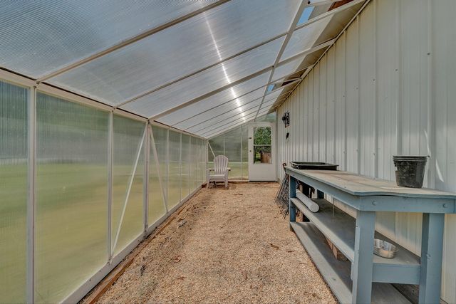 17 Valley View RD, Hardy, VA 24101