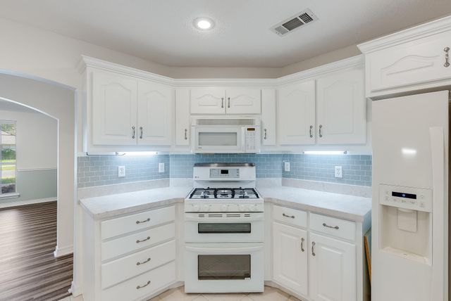 54 Hillcrest Drive, Shalimar, FL 32579