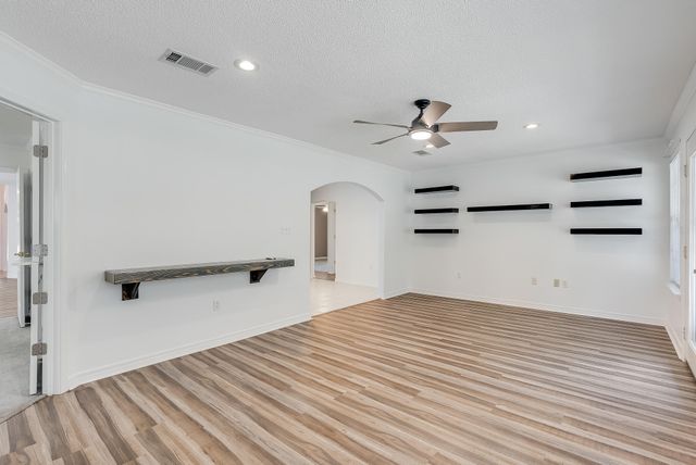 54 Hillcrest Drive, Shalimar, FL 32579