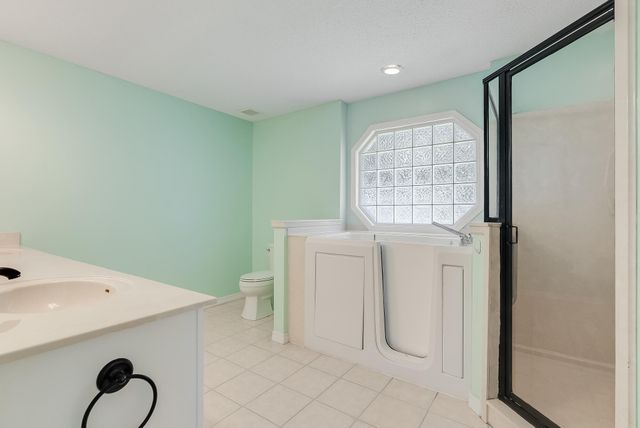 54 Hillcrest Drive, Shalimar, FL 32579