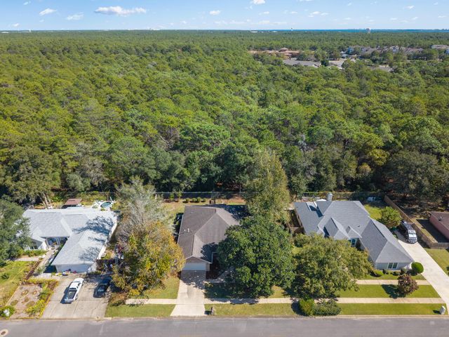 54 Hillcrest Drive, Shalimar, FL 32579