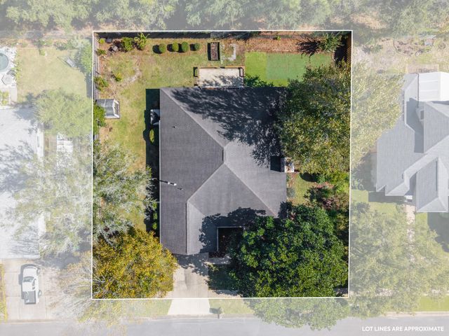 54 Hillcrest Drive, Shalimar, FL 32579