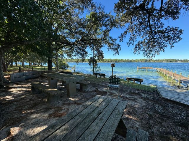 54 Hillcrest Drive, Shalimar, FL 32579