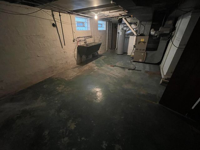 6929 Monroe Avenue, Hammond, IN 46324