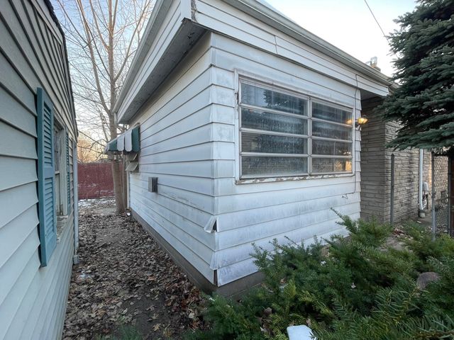 6929 Monroe Avenue, Hammond, IN 46324