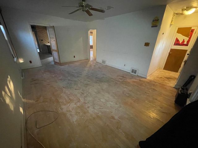 6929 Monroe Avenue, Hammond, IN 46324