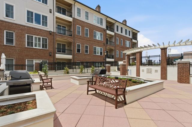 4120 Ridgefield Dr Apt 203, Nashville, TN 37205