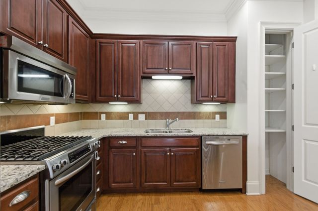 4120 Ridgefield Dr Apt 203, Nashville, TN 37205
