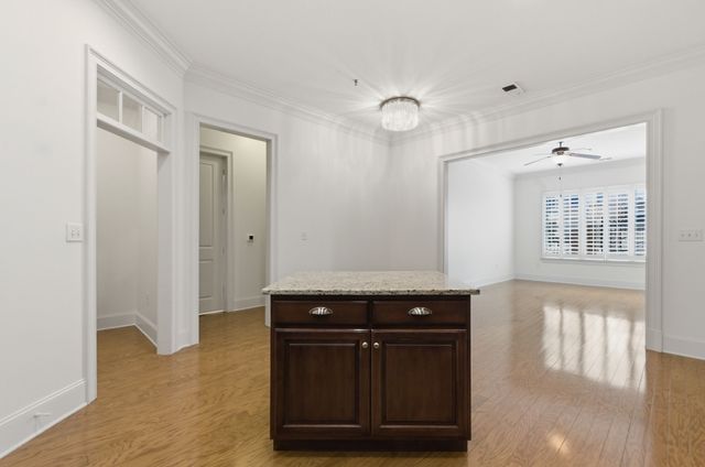 4120 Ridgefield Dr Apt 203, Nashville, TN 37205
