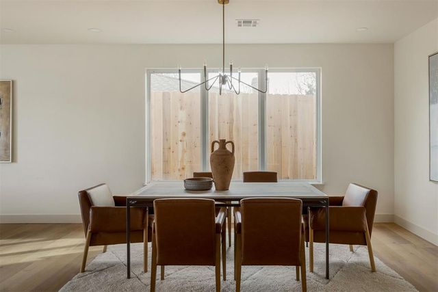 1808 Westminster Place, Nichols Hills, OK 73120