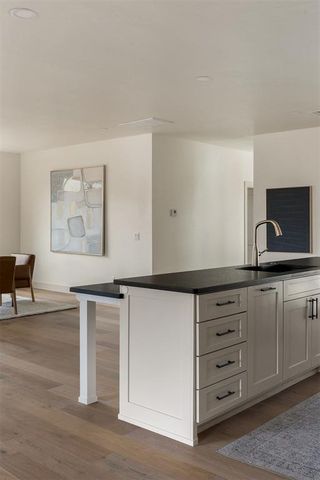 1808 Westminster Place, Nichols Hills, OK 73120