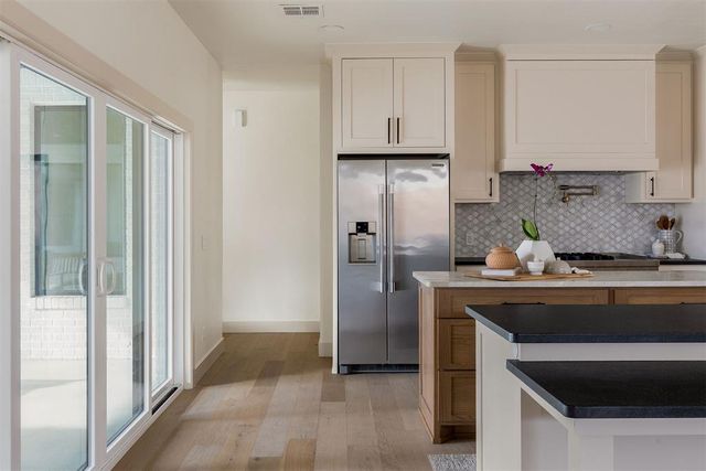 1808 Westminster Place, Nichols Hills, OK 73120