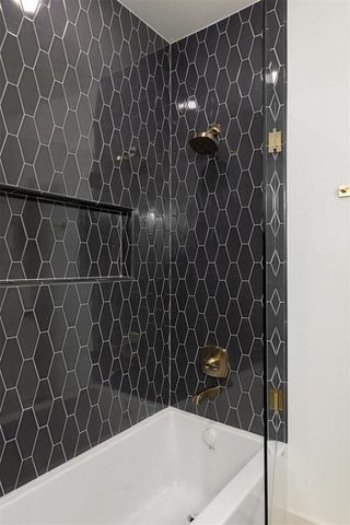 1808 Westminster Place, Nichols Hills, OK 73120