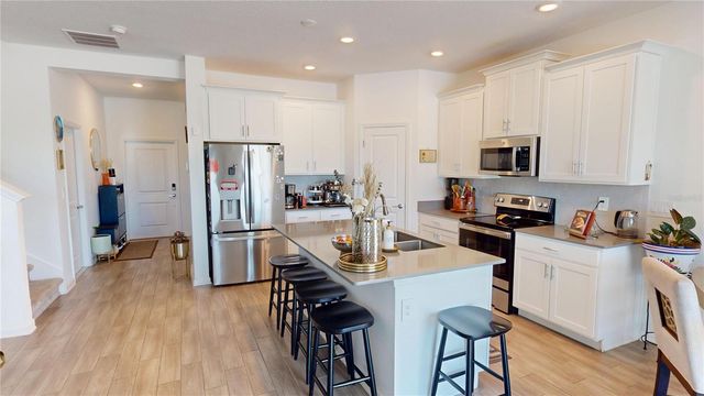 6242 LAKEPINE STREET, St Cloud, FL 34771