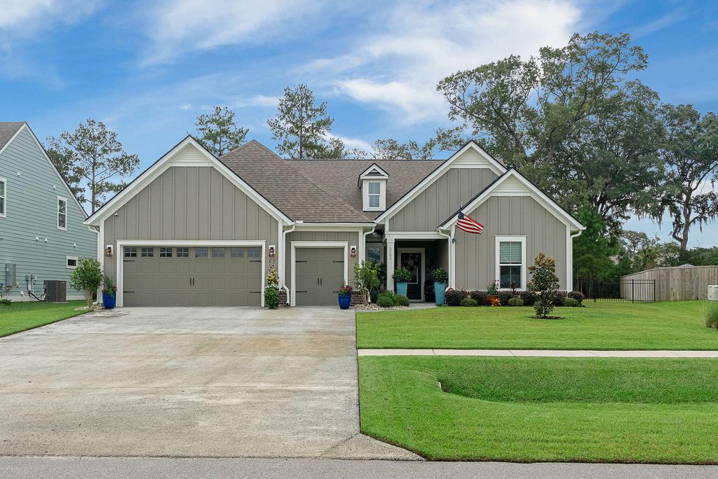 3202 Hugh Bennett Drive, Johns Island, SC 29455