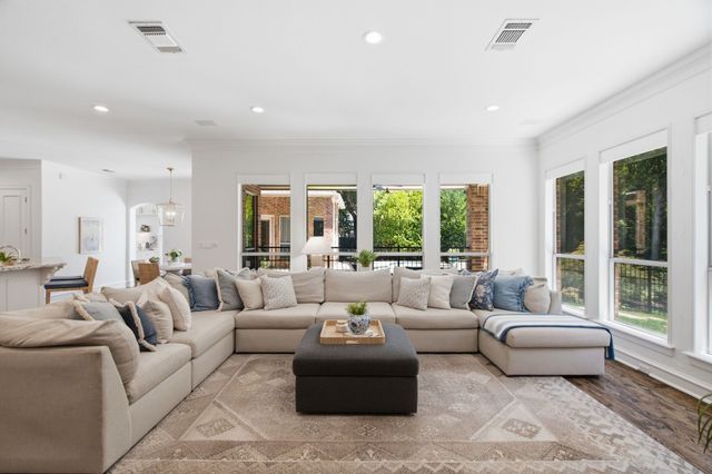807 Independence Parkway, Southlake, TX 76092