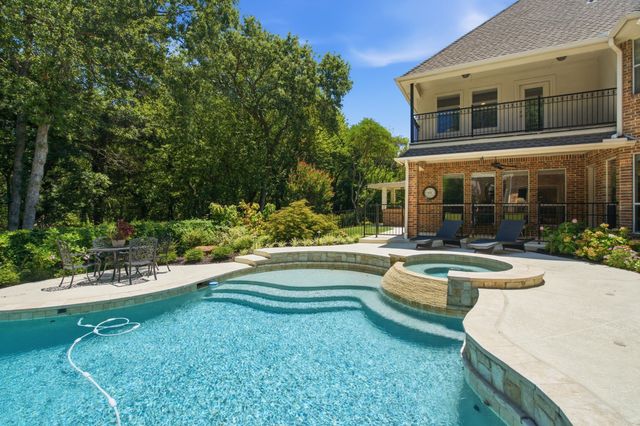807 Independence Parkway, Southlake, TX 76092