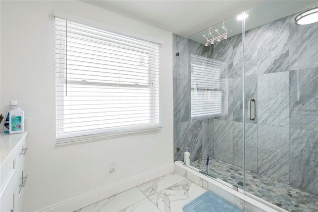 2811 W OHIO AVENUE, Tampa, FL 33607