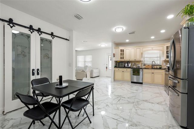 2811 W OHIO AVENUE, Tampa, FL 33607