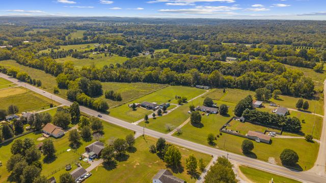 3885 Highway 231, S, Castalian Springs, TN 37031