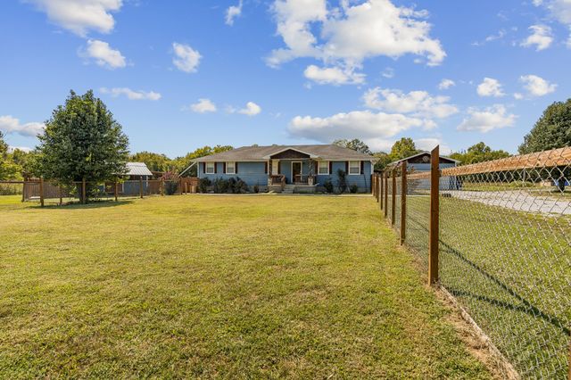 3885 Highway 231, S, Castalian Springs, TN 37031