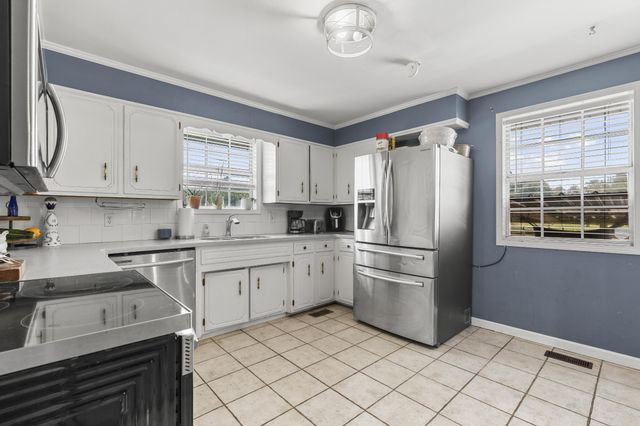 3885 Highway 231, S, Castalian Springs, TN 37031