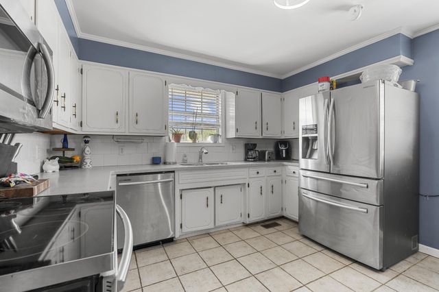 3885 Highway 231, S, Castalian Springs, TN 37031