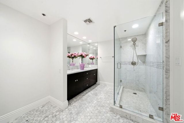 10660 Wilshire Boulevard 805, Los Angeles, CA 90024