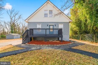 413 1ST AVE, Halethorpe, MD 21227