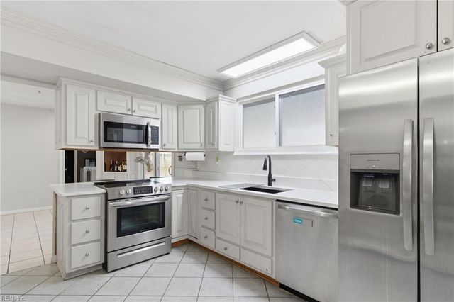 500 Pine Hill RD, Virginia Beach, VA 23452