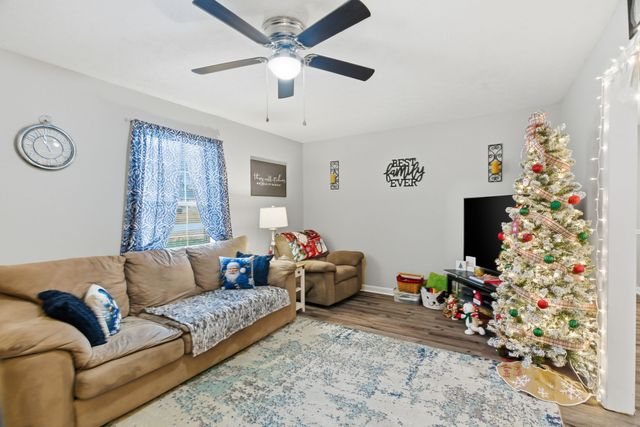 107 Gayla Ct, Portland, TN 37148