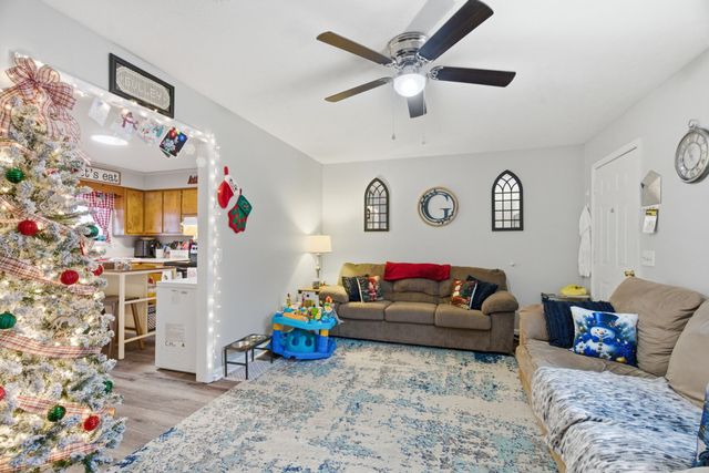 107 Gayla Ct, Portland, TN 37148