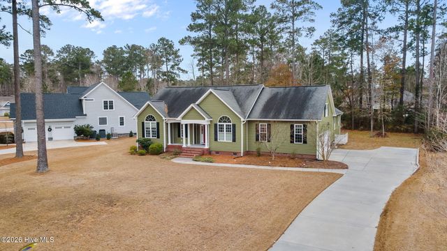 3503 Denim Court, New Bern, NC 28562