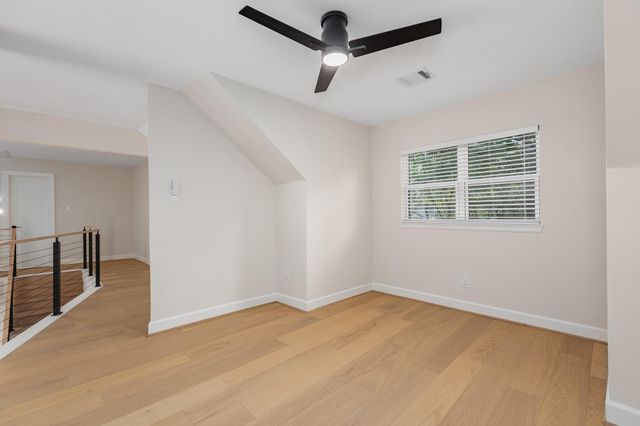 50 N Timber Top Drive, The Woodlands, TX 77380