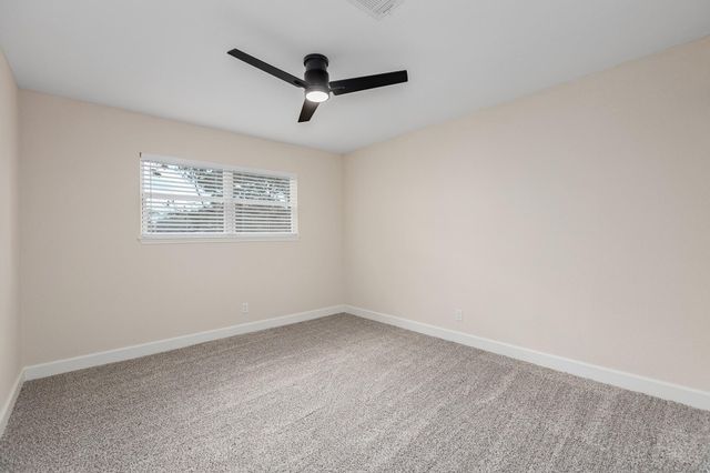 50 N Timber Top Drive, The Woodlands, TX 77380