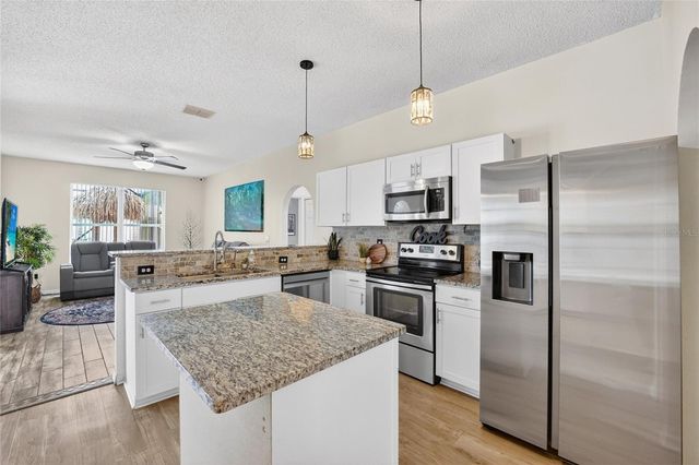 2020 THISBE AVENUE SE, Palm Bay, FL 32909