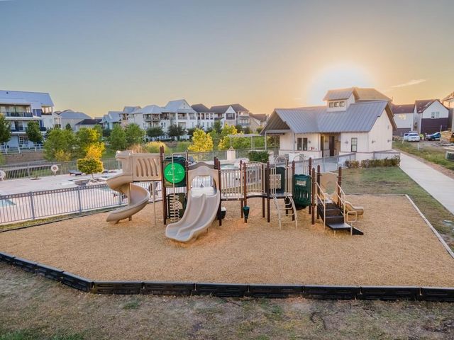 2641 Lake Kolbe Lane, Houston, TX 77080