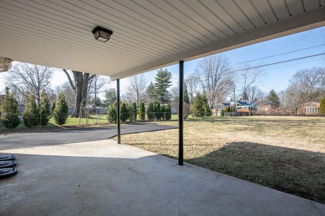 1147 Athenia Drive, Lexington, KY 40504