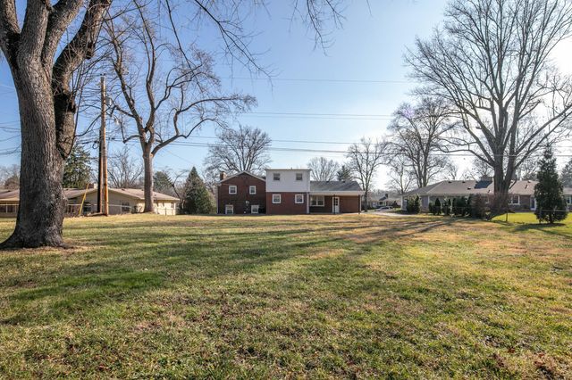 1147 Athenia Drive, Lexington, KY 40504