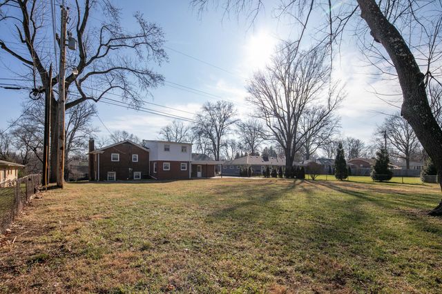 1147 Athenia Drive, Lexington, KY 40504