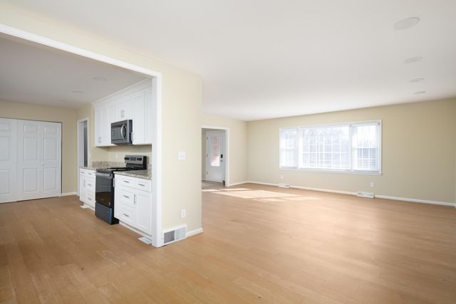 1147 Athenia Drive, Lexington, KY 40504